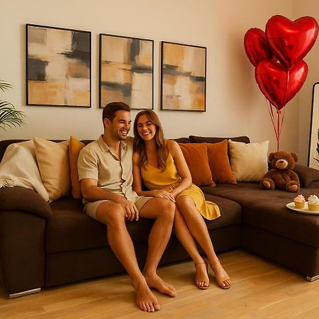 Amalia - Quiet 1Br Apartment With Parking & Wi-Fi Bucarest Extérieur photo