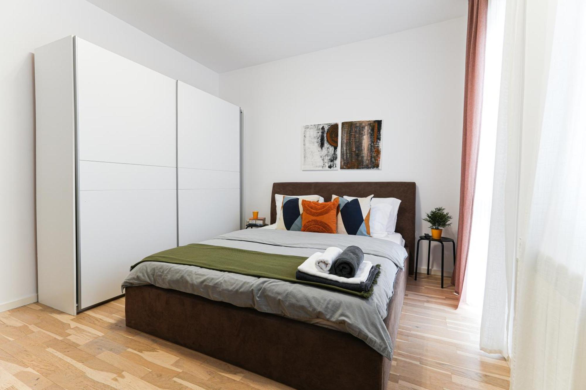 Amalia - Quiet 1Br Apartment With Parking & Wi-Fi Bucarest Extérieur photo